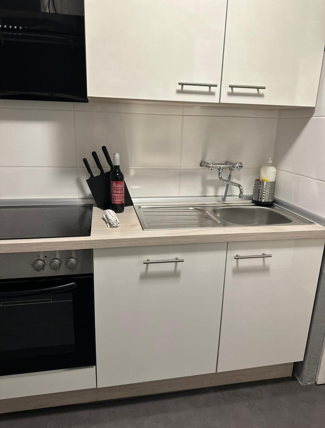 Fewo Am Deich 1 Zentral Mit Stadtblick Und Kontaktloser Check In Bremerhaven Zewnętrze zdjęcie