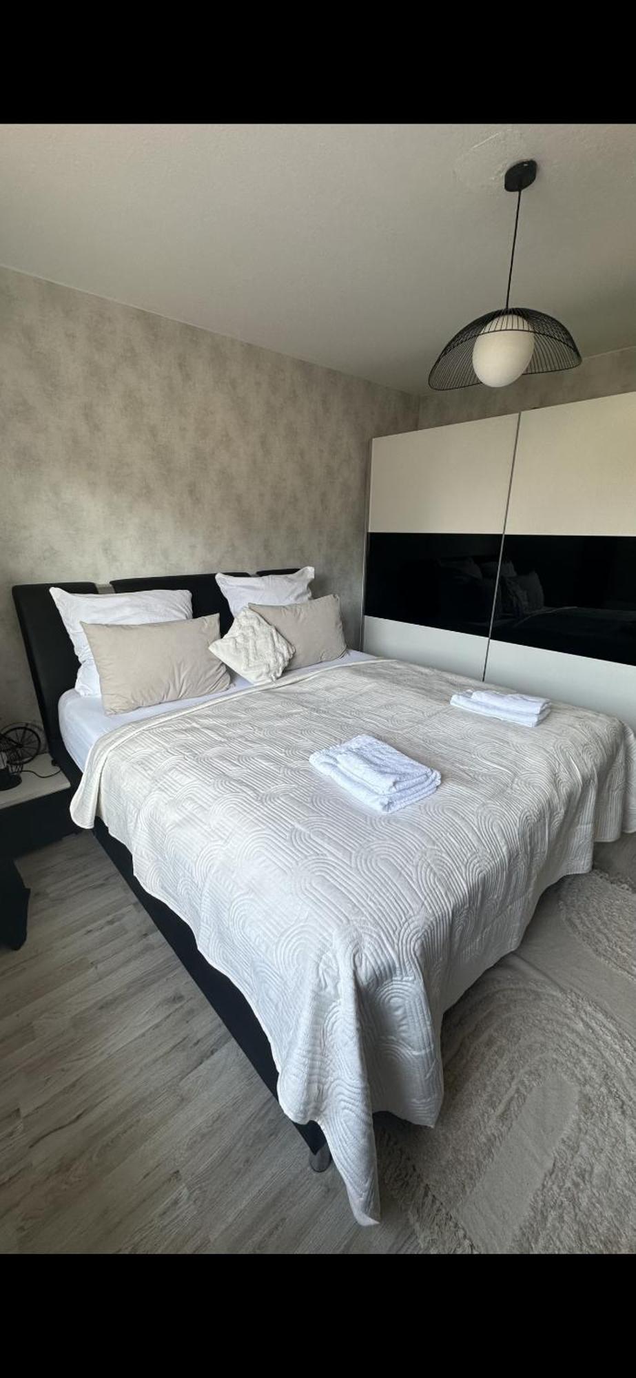 Fewo Am Deich 1 Zentral Mit Stadtblick Und Kontaktloser Check In Bremerhaven Zewnętrze zdjęcie